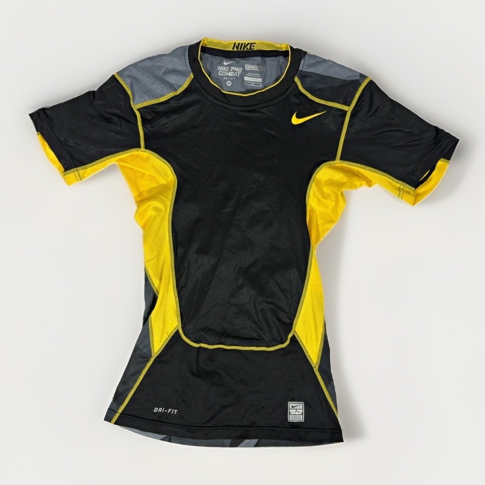 Nike Pro Combat Dri-FIT Compression Short Sleeve Crew Neck Shirt Black M